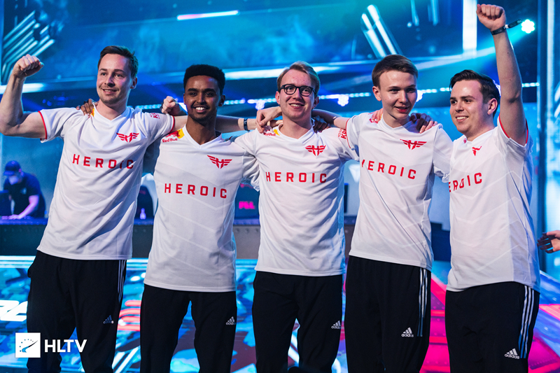 到底是谁 到底是谁