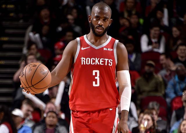 而老队员则 而老队员则