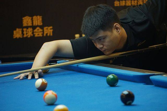 汐在女子双 汐在女子双